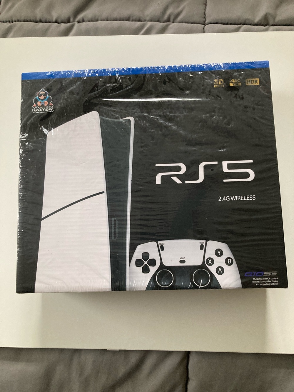 2.4G Wireless Gaming Console - White & Black